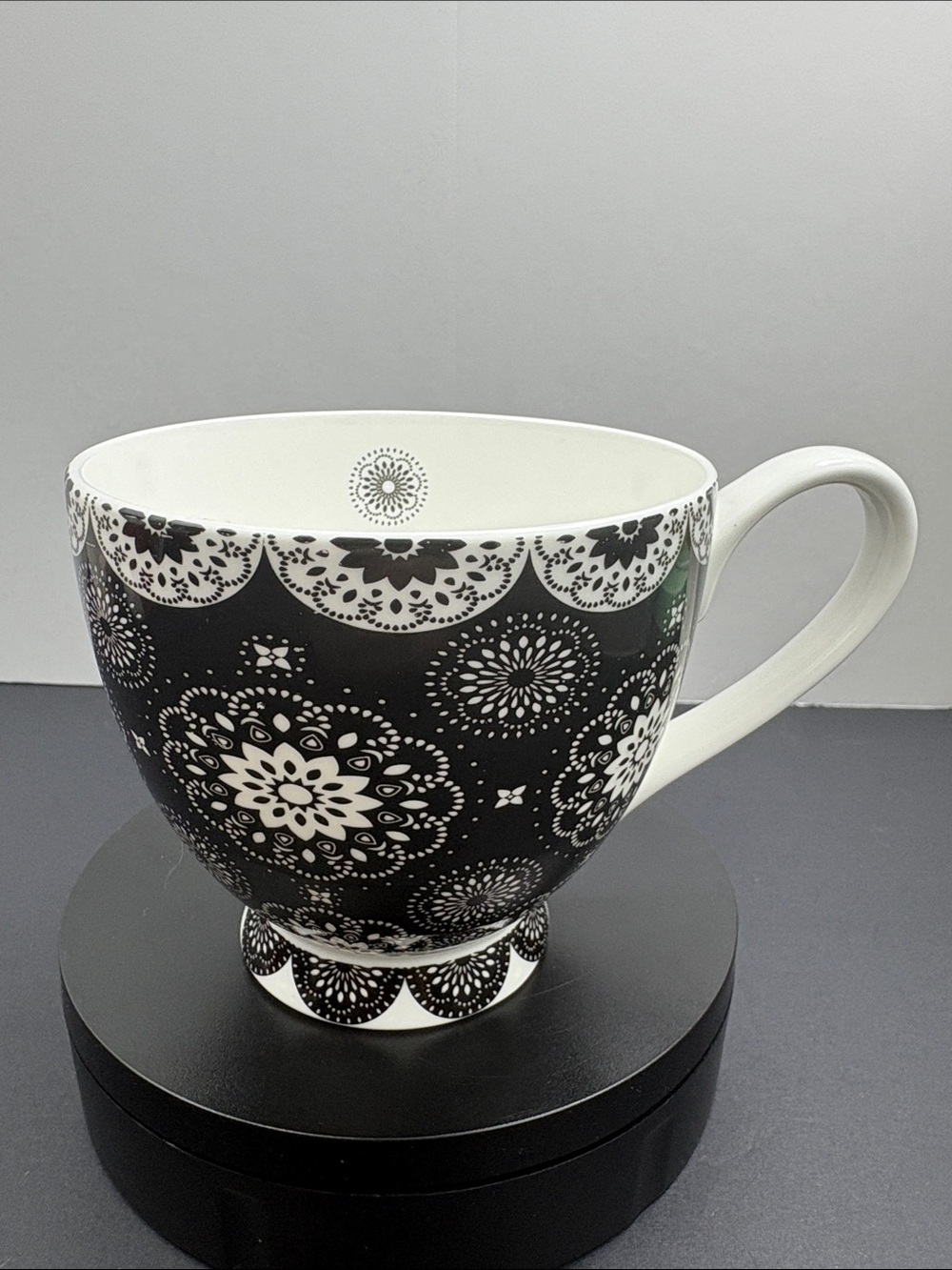 Portobello By Inspire Black White Mandala Medallion Pedestal Mug Cup